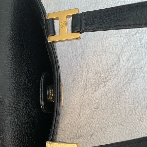 🌸SOLD🌸AUTHENTIC VINTAGE MCM MINI BLACK LEATHER HANDBAG - Picture 11 of 16